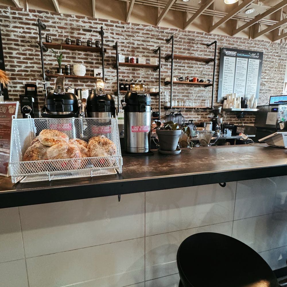 Midnight Coffee Roasting - Counter - Coffee Roasteries Near Me - Reno, Nevada Midnight Coffee Roasting - Counter - Coffee Roasteries Near Me - Reno, Nevada
