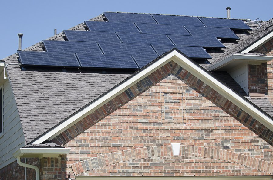 Slide of Freetail Roofing