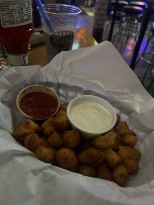 Swanky's Vittles and Libations by null