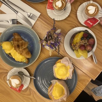 Mercador Café - Breakfast & Brunch Near Me - Porto, 13