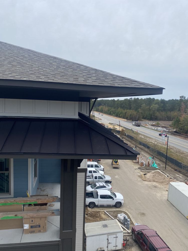 Slide of Quiroz Metal Roofing