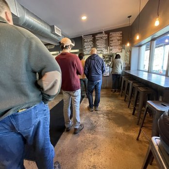 Honeypie - The line - Burgers Near Me - Jamaica, Vermont Honeypie - The line - Burgers Near Me - Jamaica, Vermont