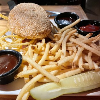 Bobby Q - Mesa - Burger - New American Near Me - Mesa, Arizona