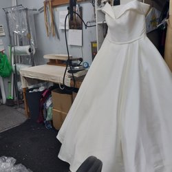 J D Custom Tailor & Tuxedo Rental