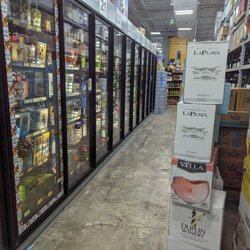 Hilltop Wine & Spirits