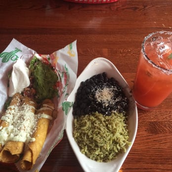 Pecado Bueno - Chicken Taquitos, Rice & Beans, Strawberry Margarita - Mexican Near Me - Seattle, Washington Pecado Bueno - Chicken Taquitos, Rice & Beans, Strawberry Margarita - Mexican Near Me - Seattle, Washington