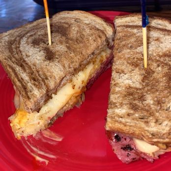 Beanders Restaurant & Tavern - Reuben - Bars Near Me - Elkins, West Virginia