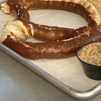 West Oak Nosh - Pretzel and beer cheese - German Near Me - Lodi, California