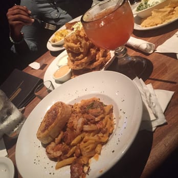 Cheddar's Scratch Kitchen - New Orleans Pasta and Maui Margarita !!! - Comfort Food Near Me - Brandywine, Maryland