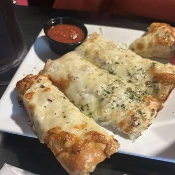 Jigsy's BrewPub & Restaurant - Cheesy bread - Pizza Near Me - Enola, Pennsylvania Jigsy's BrewPub & Restaurant - Cheesy bread - Pizza Near Me - Enola, Pennsylvania