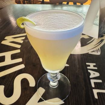 Celtic Whiskey Bar & Larder - Whisky sour special with elderflower and green tea - Irish Near Me - Killarney, Kentucky