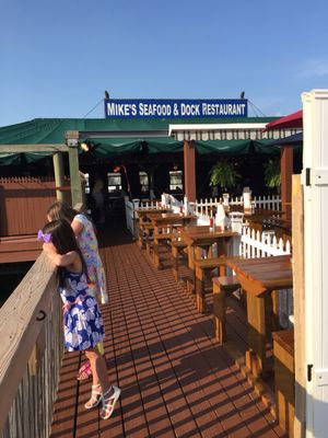 Mike's Seafood by null