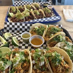 Azul's Taco House - Downtown Salem - Chicken shredded street chile tacos