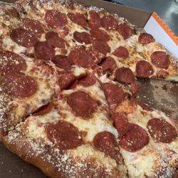 Little Caesars Pizza - Stuff crust pepperoni