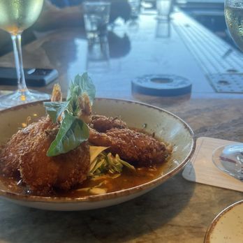 Hualani's - Coconut prawns on happy hour - Hawaiian Near Me - Lihue, Hawaii Hualani's - Coconut prawns on happy hour - Hawaiian Near Me - Lihue, Hawaii