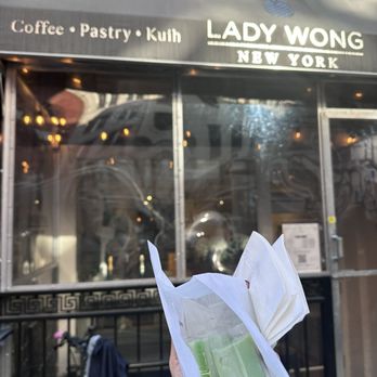 Lady Wong - Bakeries Near Me - New York, New York