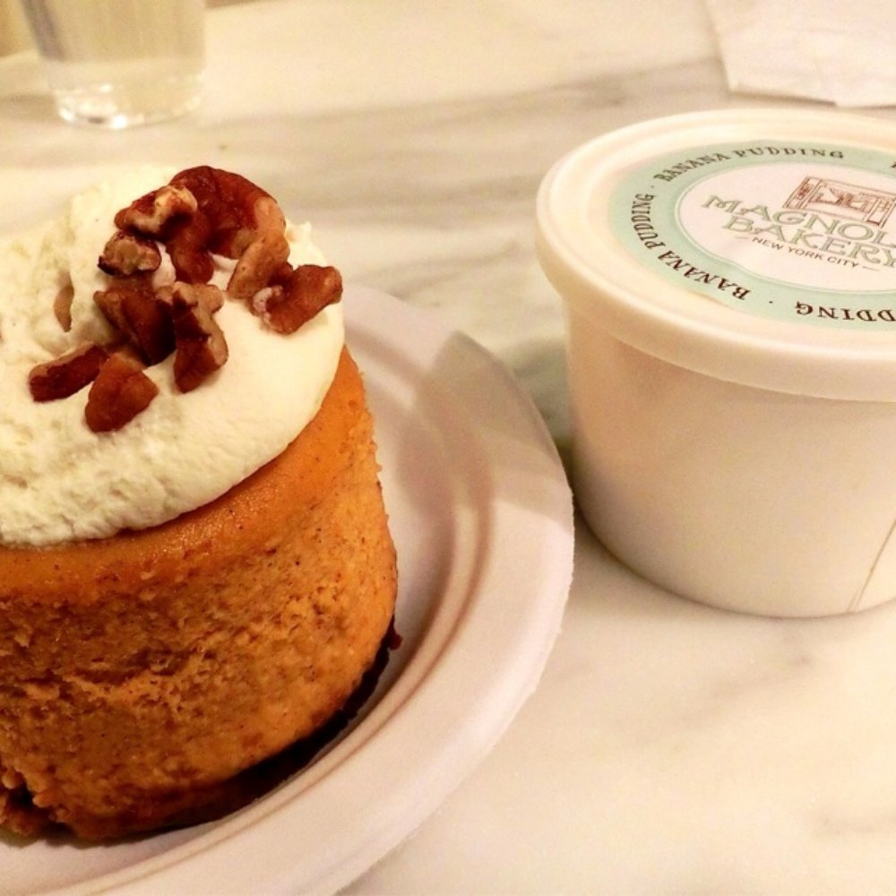 Magnolia Bakery - Mini Pumpkin Cheesecake and Banana Pudding - Bakeries Near Me - Chicago, Illinois Magnolia Bakery - Mini Pumpkin Cheesecake and Banana Pudding - Bakeries Near Me - Chicago, Illinois