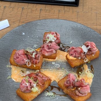 Lincoln Social Rooftop - Dirty Tots yum! - American Near Me - Columbus, Ohio