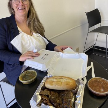 It's In The Sauce BBQ - Tri tip/baby back ribs - Barbeque Near Me - Oxnard, California