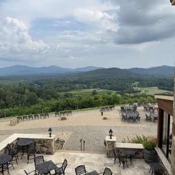 Hazy Mountain Vineyards & Brewery - Wineries Near Me - Afton, Virginia Hazy Mountain Vineyards & Brewery - Wineries Near Me - Afton, Virginia