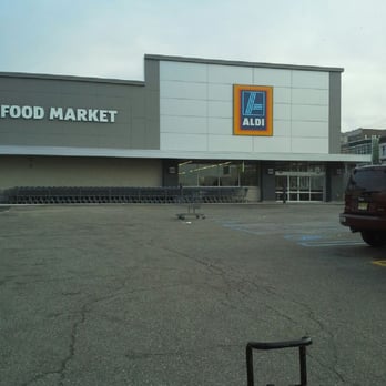 ALDI - Grocery Near Me - North Bergen, New Jersey ALDI - Grocery Near Me - North Bergen, New Jersey