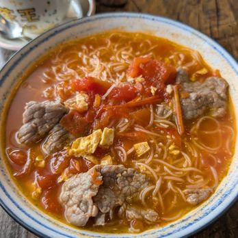 Neighbourhood Cafe - Tomato beef vermicelli soup - Breakfast & Brunch Near Me - Richmond Hill, Ontario Neighbourhood Cafe - Tomato beef vermicelli soup - Breakfast & Brunch Near Me - Richmond Hill, Ontario