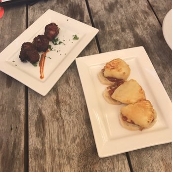 Toro Kitchen + Bar - Dátiles al Tocino & Queso - Tapas Bars Near Me - San Antonio, Texas