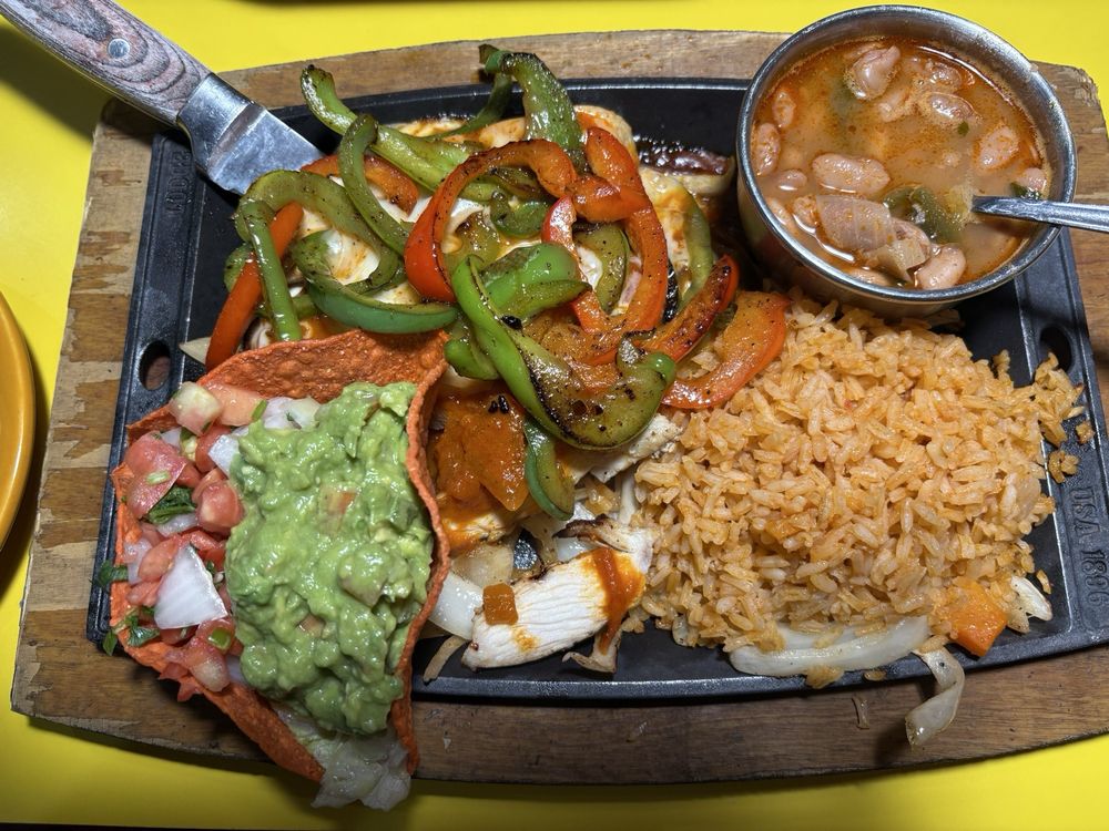 Los Cabos Mexican Grill Logo