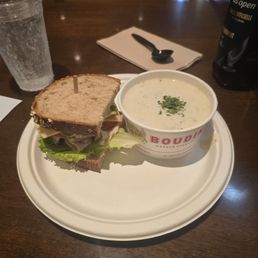 Turkey Avocado and Clam Chowder Turkey Avocado and Clam Chowder