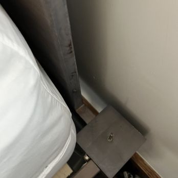 James & James - The post sits on this single screw and just spins around and is wobbly - Furniture Stores Near Me - Springdale, Arkansas