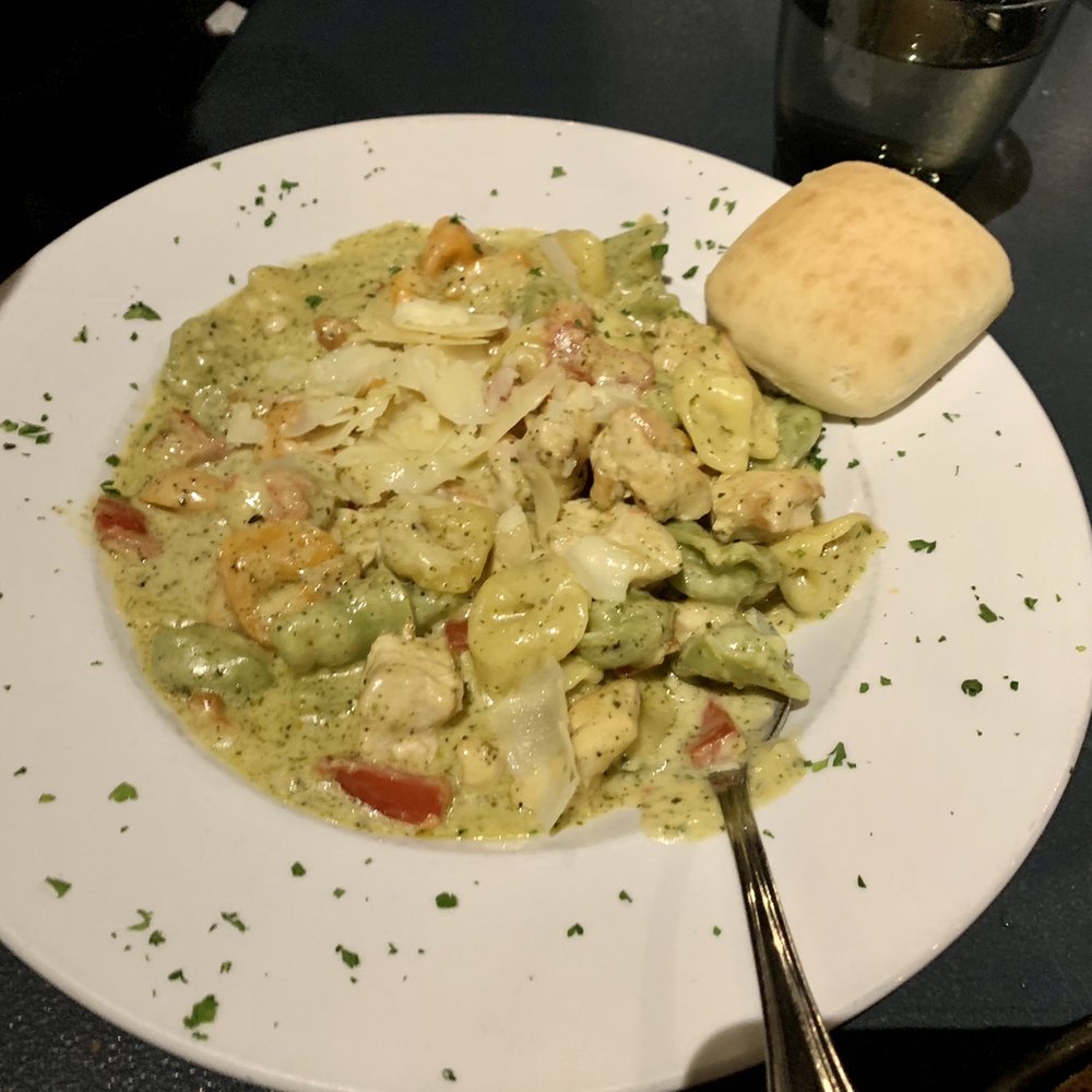 Binkleys Kitchen & Bar - Chicken Pesto Tortellini - American Near Me - Indianapolis, Indiana Binkleys Kitchen & Bar - Chicken Pesto Tortellini - American Near Me - Indianapolis, Indiana