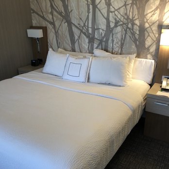 Courtyard by Marriott Portsmouth - Hotels Near Me - Portsmouth, New Hampshire