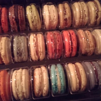 Olivia Macaron - 12/22/14 - rather genius packaging that protects the macarons. - Macarons Near Me - Washington, DC, District of Columbia