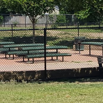University Dog Park - Benches - Dog Parks Near Me - Sacramento, California University Dog Park - Benches - Dog Parks Near Me - Sacramento, California