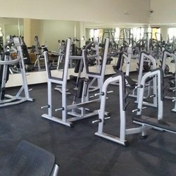 Parkway Athletic Club - Free Weights