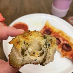 Williamsburg Pizza - Very greasy garlic knot