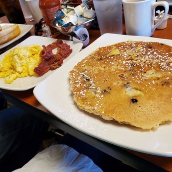 Peties Family Restaurant - Blueberry Banana Crunch Pancake Combo - Comfort Food Near Me - Willowick, Ohio Peties Family Restaurant - Blueberry Banana Crunch Pancake Combo - Comfort Food Near Me - Willowick, Ohio