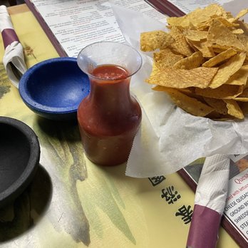 Santanas - Cool salsa containers, good chips and queso also! - Mexican Near Me - Keokuk, Iowa Santanas - Cool salsa containers, good chips and queso also! - Mexican Near Me - Keokuk, Iowa