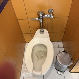 Flushing clearly an issue. Flushing clearly an issue.