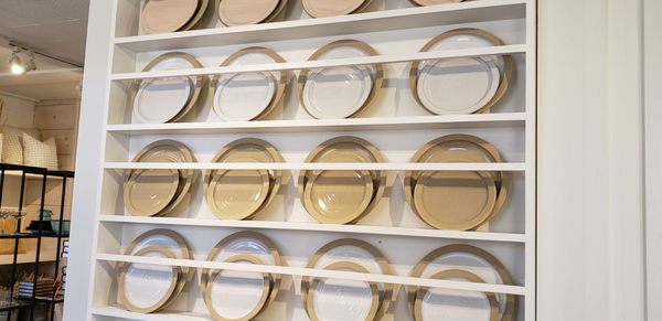 Farmhouse Pottery by null