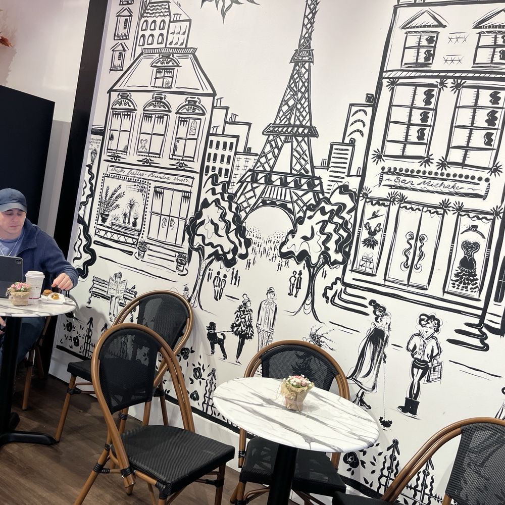 Le Macaron French Pastries - Patisserie/Cake Shop Near Me - Bethlehem, Pennsylvania