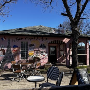 La Patisserie - Desserts Near Me - Austin, Texas