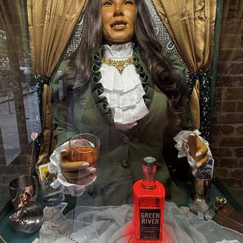 Green River Distilling - Fortune teller machine - Wine Tasting Room Near Me - Louisville, Kentucky