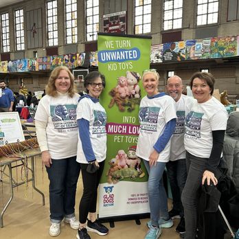 Glad Dogs Nation - Stitching toys for shelters and rescues across the country at the annual MLK Day of Service event in Philadelphia. - Pet Stores Near Me - Feasterville-Trevose, Pennsylvania Glad Dogs Nation - Stitching toys for shelters and rescues across the country at the annual MLK Day of Service event in Philadelphia. - Pet Stores Near Me - Feasterville-Trevose, Pennsylvania