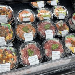 Poke bowls