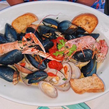 Franchino - Seafood soup - Italian Near Me - Praiano, SA Franchino - Seafood soup - Italian Near Me - Praiano, SA