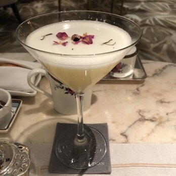 朗廷酒店 - Cocktail - Hotels Near Me - Hong Kong, HK 朗廷酒店 - Cocktail - Hotels Near Me - Hong Kong, HK