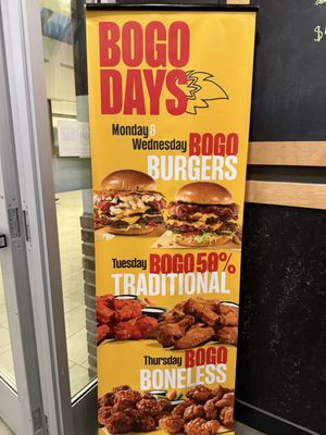 Buffalo Wild Wings by null