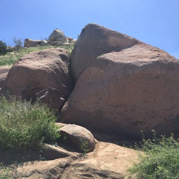 Mount Rubidoux Trail - Big round granite boulders - Hiking Near Me - Riverside, California
