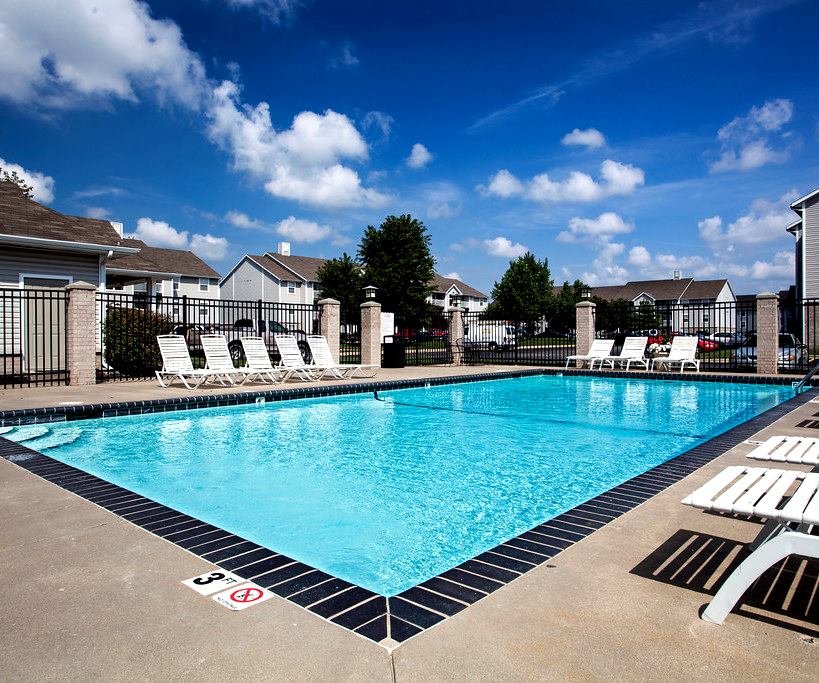 TALL GRASS APARTMENTS - Updated June 2024 - 17 Photos - 1029 W ...